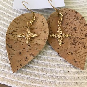 Super lite  weight pierced earrings.          brand new